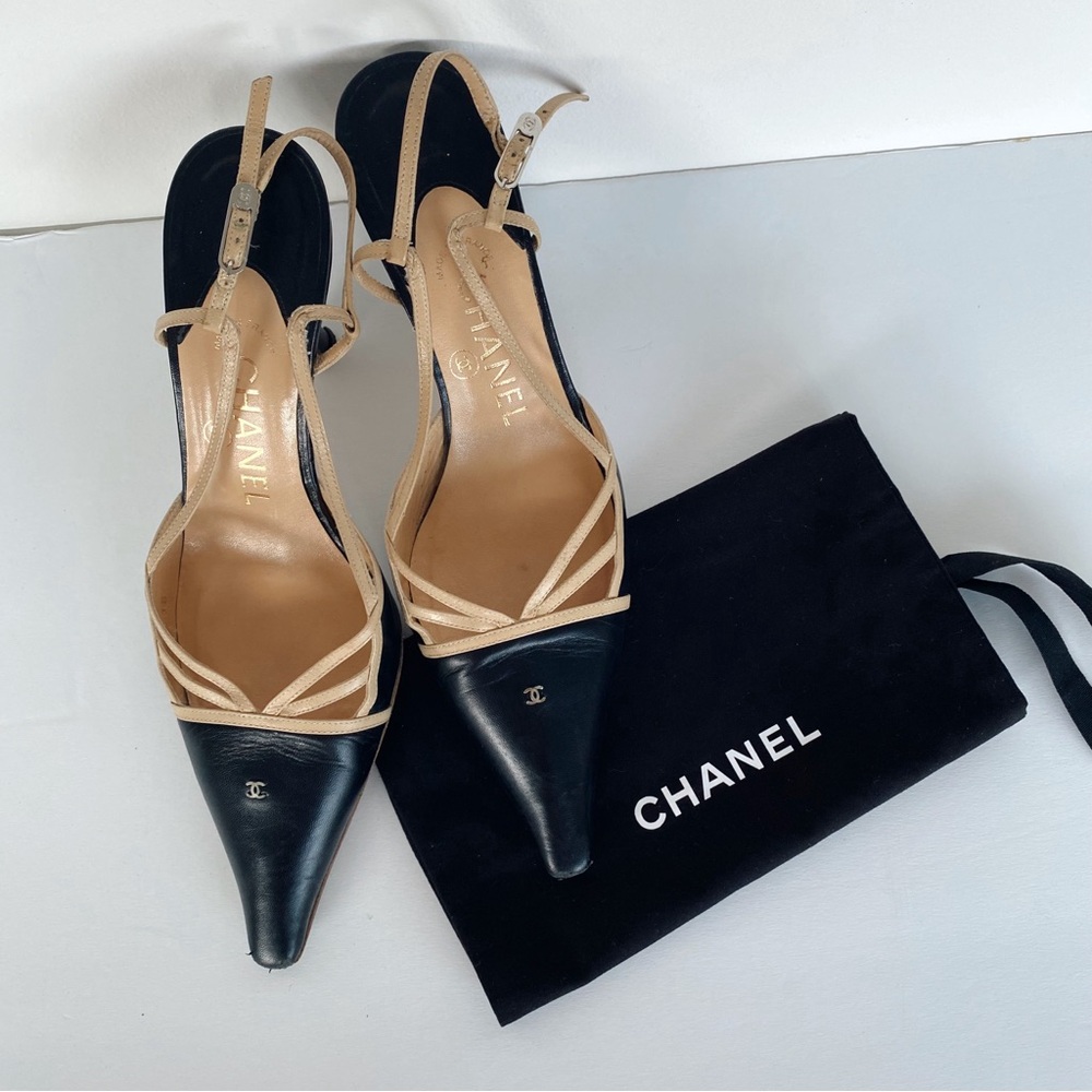 Chanel Vintage Cc Shoes - image 1